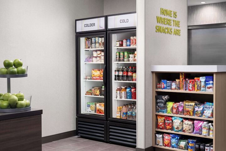 Snack bar