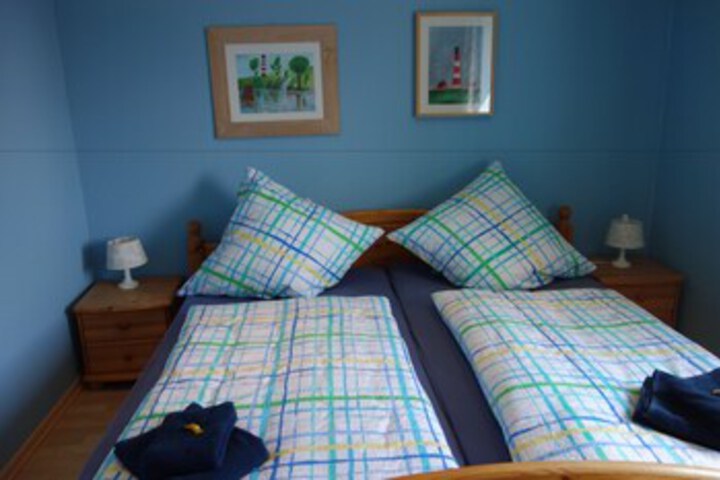 Room 82 of 121