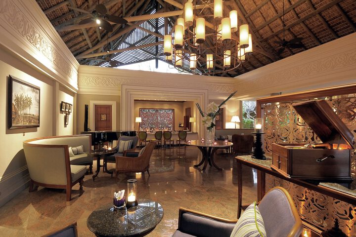 Lounge 179 of 239