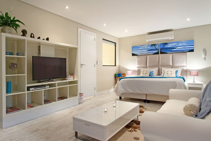 Room 43 of 113