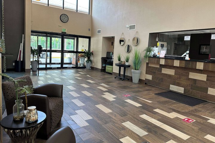 Guest Lobby
