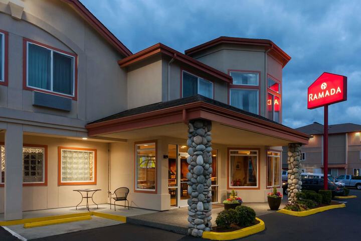 Hotel 16 of 16