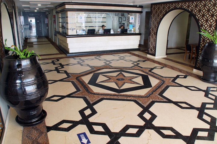 Lobby Photos