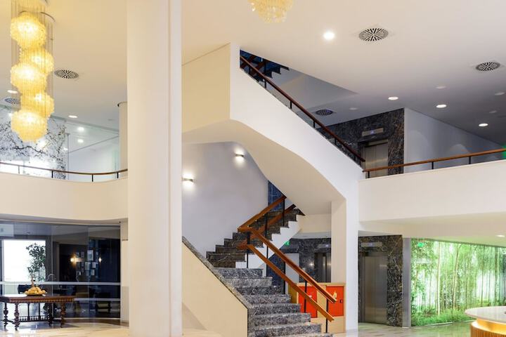 Lobby Photos