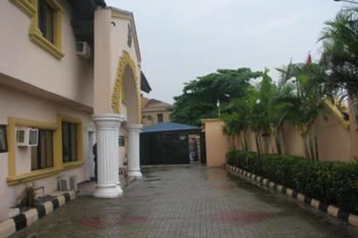 One Nation Garden Hotel