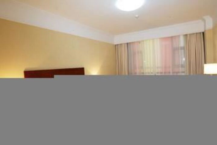 Room 2 of 22