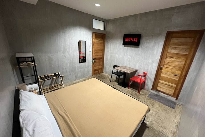 Room 20 of 74