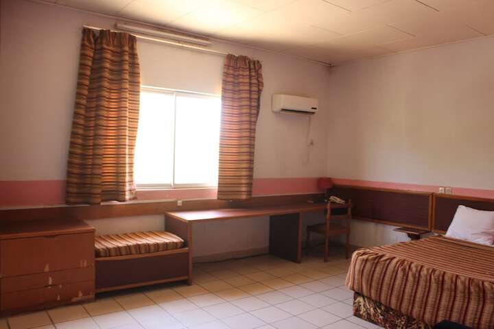 Room 5 of 22