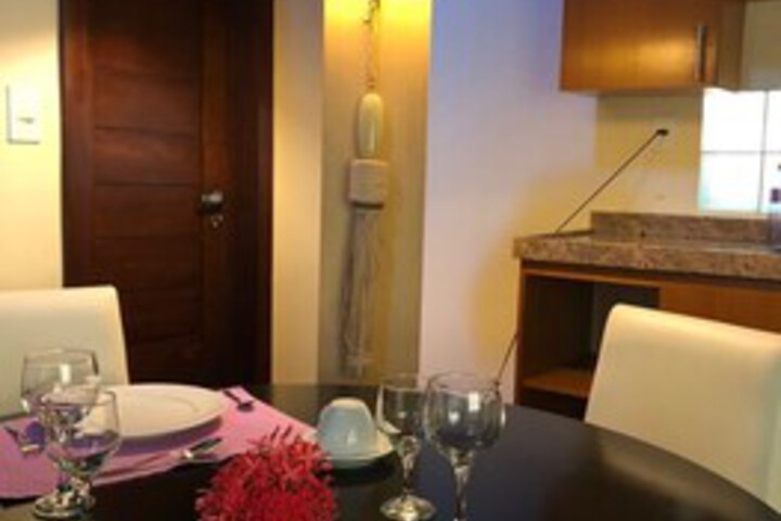 Room 17 of 65