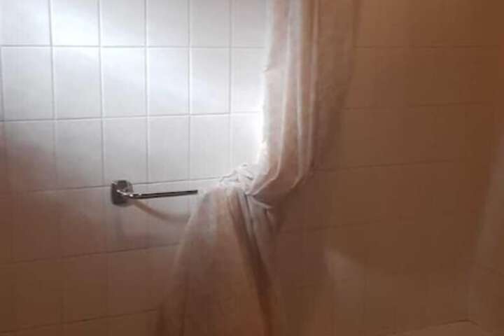 Room 18 of 23