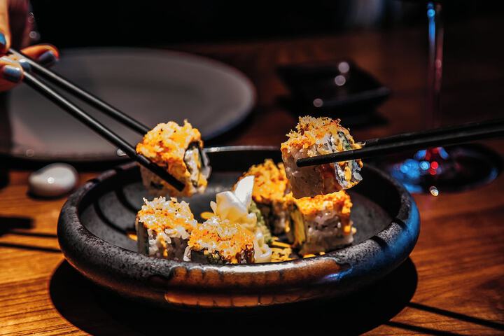 Dining 50 of 77