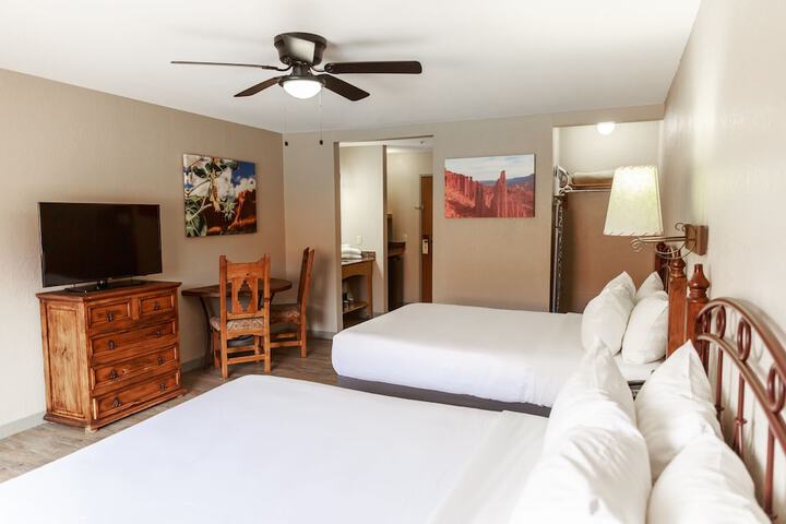 Room 5 of 53