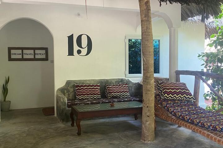 Room 44 of 161