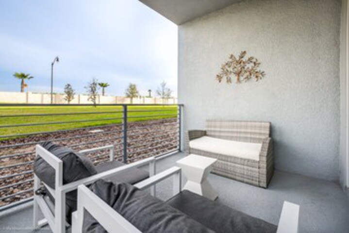 Terrace/Patio 9 of 77