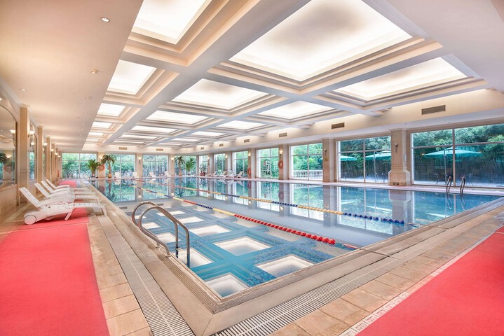 Pool 41 of 100