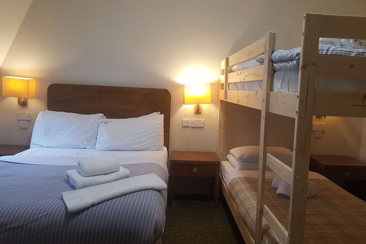 Room 21 of 62