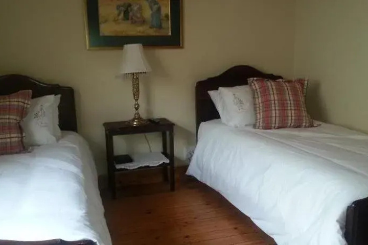 Room 4 of 22