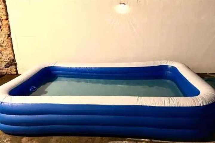 Pool 14 of 24