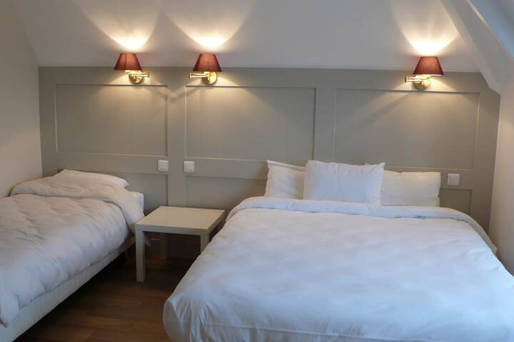 Room 5 of 26