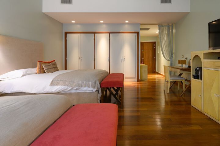 Room 14 of 41
