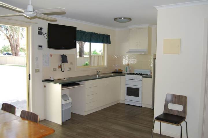 Room 15 of 81