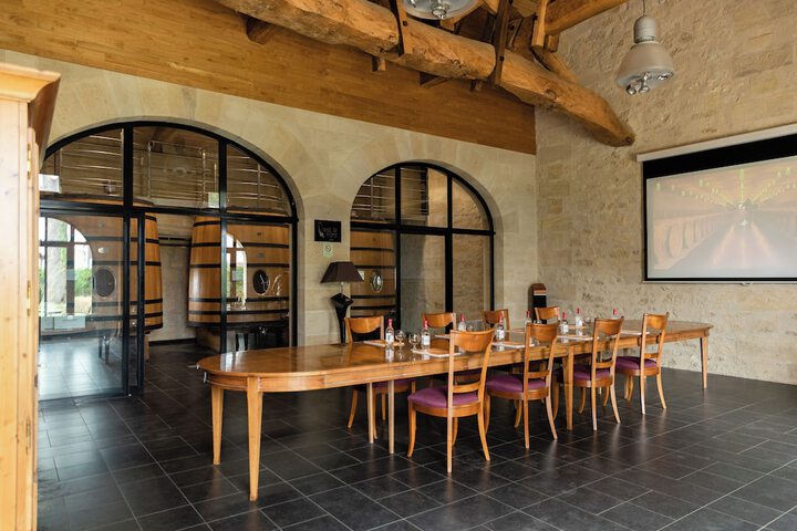 Dining 3 of 6