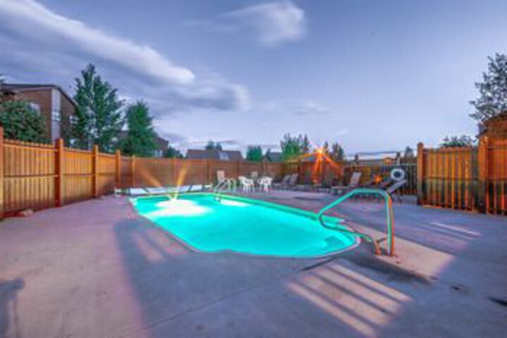 Pool 161 of 168