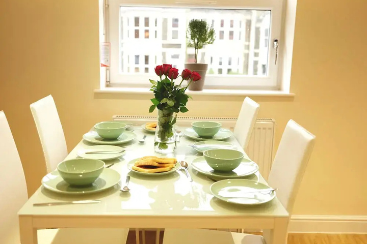 Dining 10 of 10