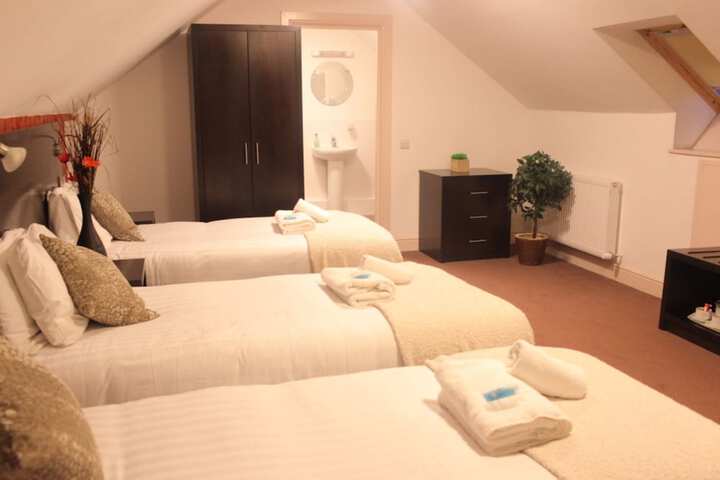 Room 3 of 55