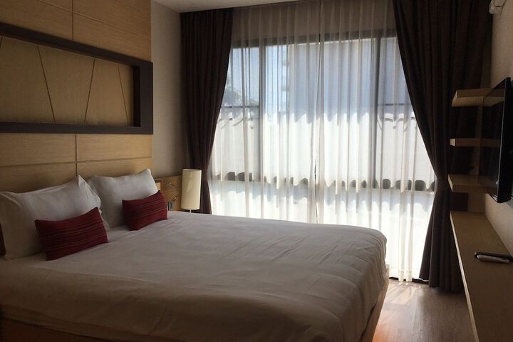 Room 7 of 27