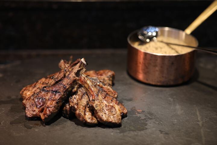 Dining 21 of 37