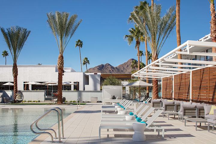 Sundeck