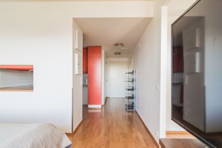 Room 14 of 17