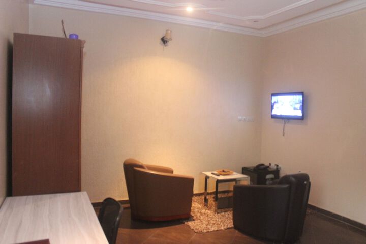 Room 26 of 45