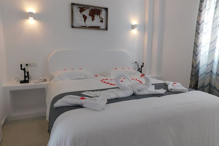Room 12 από 97