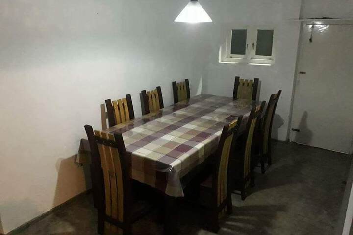 Dining 17 of 25