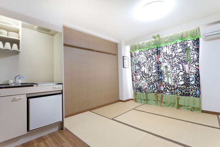 Room 19 of 46