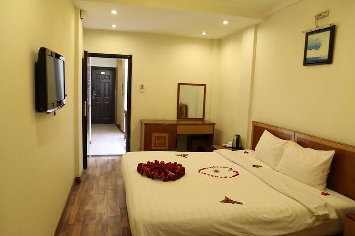 Room 14 of 35