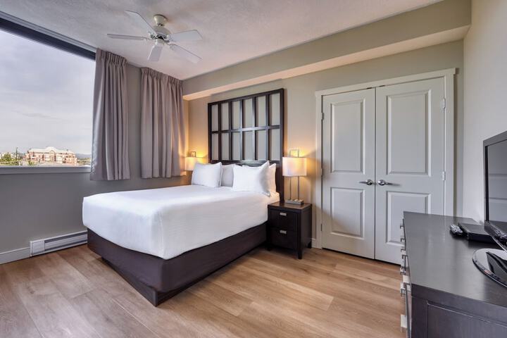 Room 26 of 150