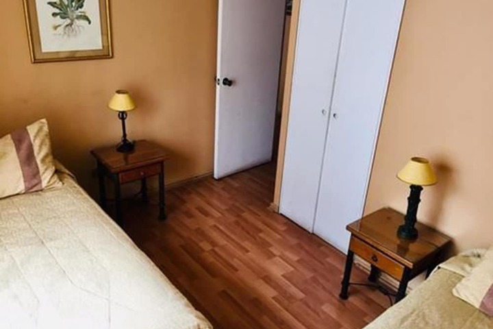 Room 3 of 40
