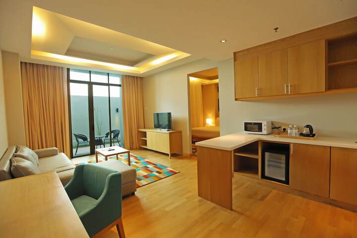 Room 8 of 55