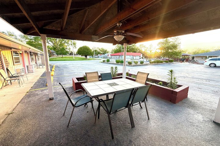 Terrace/Patio 56 of 97