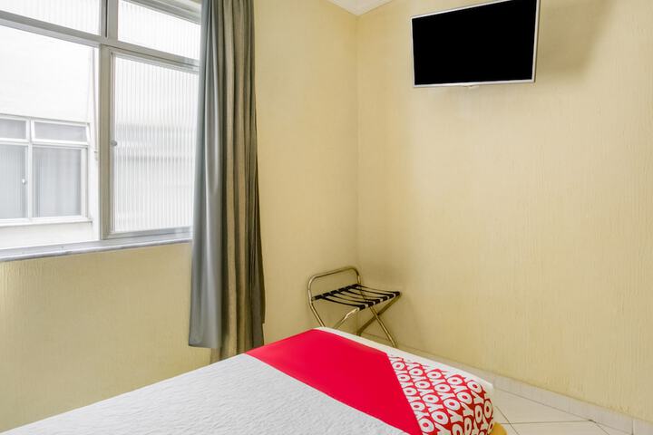 Room 17 of 44