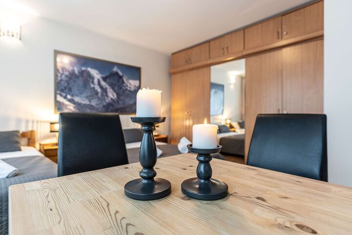 Room 62 of 180