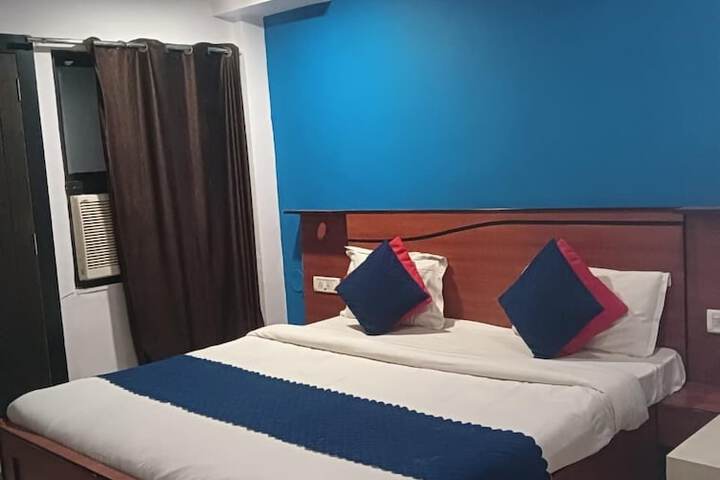 Room 22 of 32