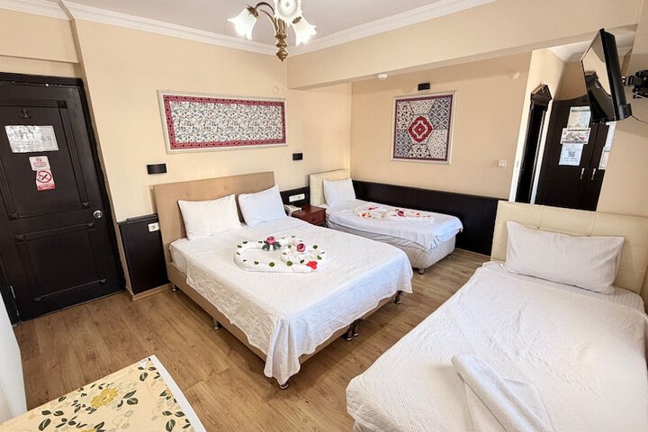 Room 30 of 132