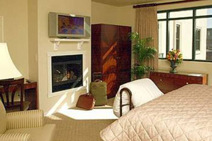 Room 3 of 14