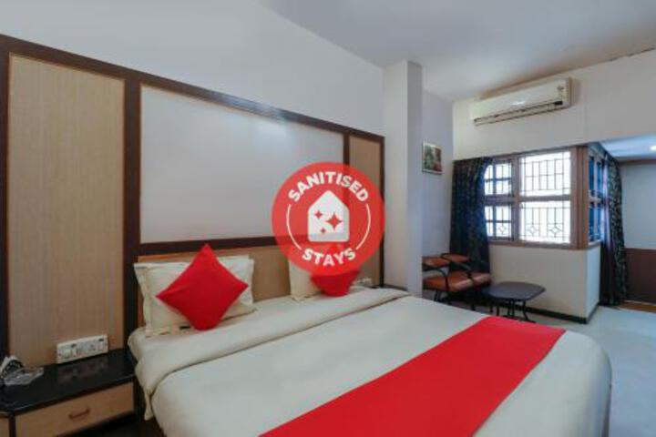 Room 2 of 3