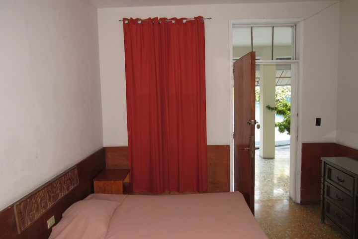 Room 22 of 59