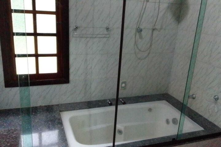 Room 18 of 57